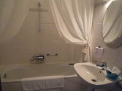 52. luxe suite met bad en toilet